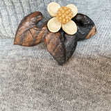 【黒柿】ブローチ