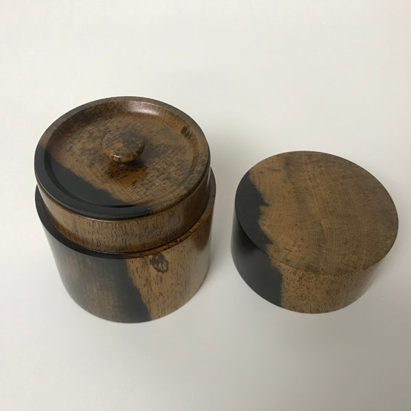 黒柿】茶筒 中 平 – おかや木芸 黒柿】茶筒 中 平 – おかや木芸