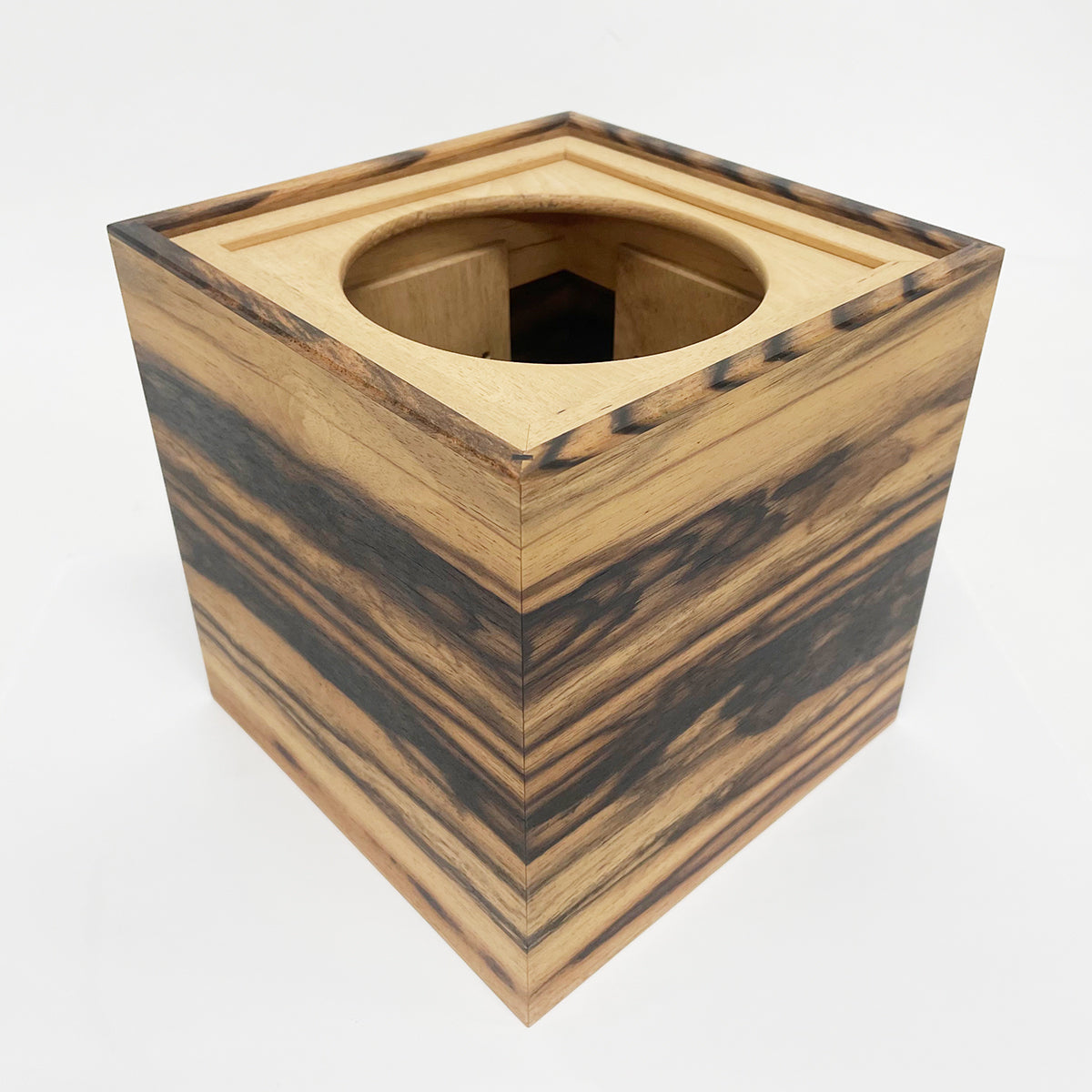 黒柿 ゴミ箱 黒柿】【上杢】 ダストボックス 現品限り – おかや木芸