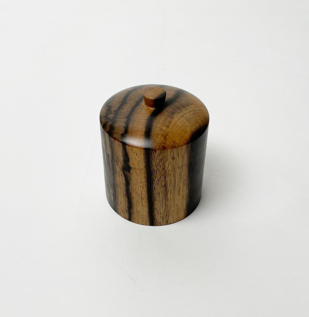 黒柿】小物入れ 丸つまみ蓋物 – おかや木芸